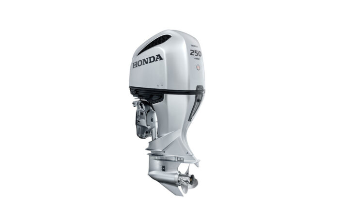 Honda-250-Outboard-Engine-Port__04130.1686248950-700x462-1.jpg Honda 250hp iST Outboard | BF250DUCDA - Image 1